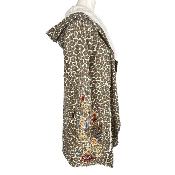 CAITE Small Leopard Camo Print‎ Floral Embroidered French Terry Cardigan Hoodie - Picture 3 of 11
